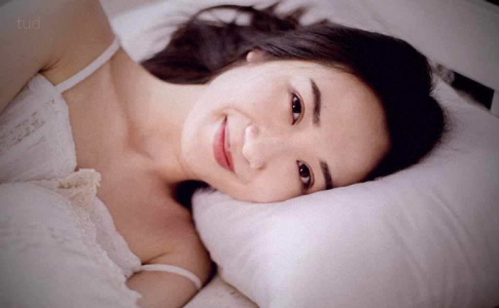 台军女军官李语涵夜场兼职被曝！与已婚上士暧昧还能约炮，6000新台币一夜情后彻底沦陷！