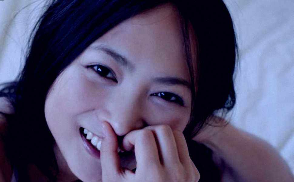 抖音精神小妹尺度炸裂合集：纹身酮体粉嫩走光，网友直呼看不过来