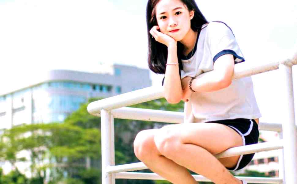 台球女助教李梦瑶瞒着男友私联土豪！黑丝裸聊视频外泄，酒店激战内幕曝光！